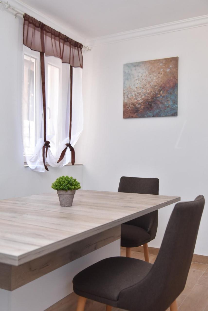 Palm Square 1 Old Town Apt Apartment Budva Exterior foto