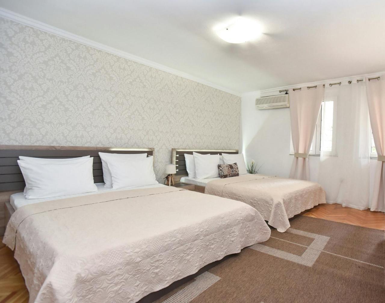 Palm Square 1 Old Town Apt Apartment Budva Exterior foto