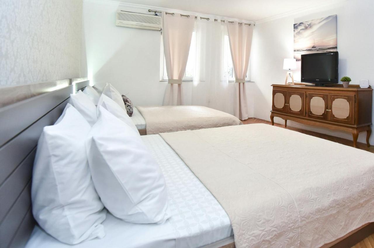 Palm Square 1 Old Town Apt Apartment Budva Exterior foto